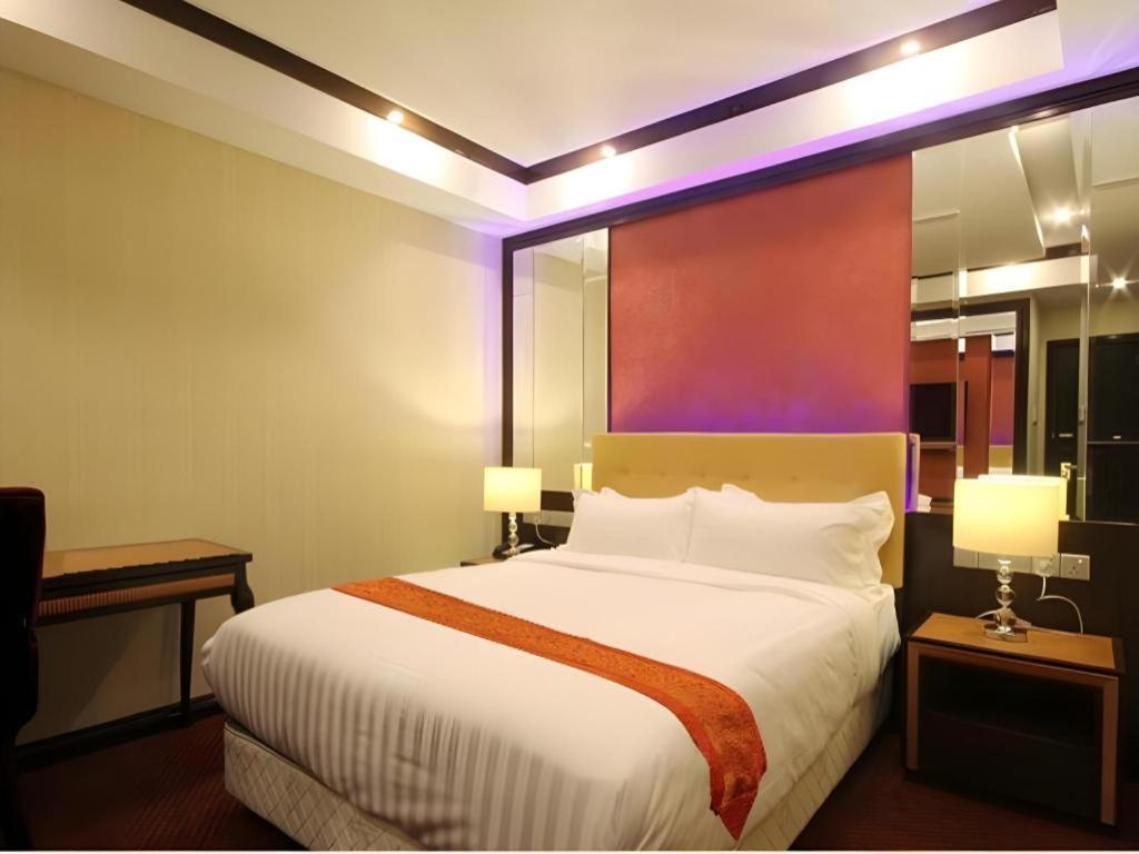 The Ttanz Hotel Куала-Лумпур Экстерьер фото